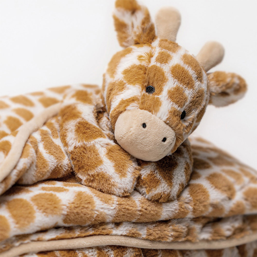 Bashful Giraffe Blankie 6 Bashful Giraffe Blankie